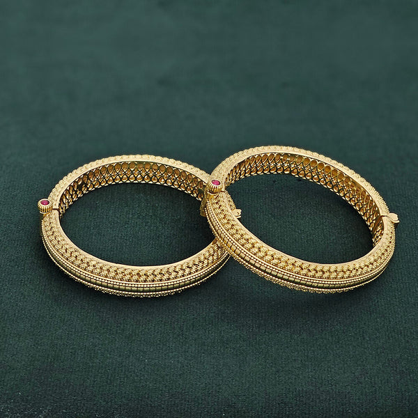 225433 Antique Plain Matte Gold Bangles With Matte Gold Plating