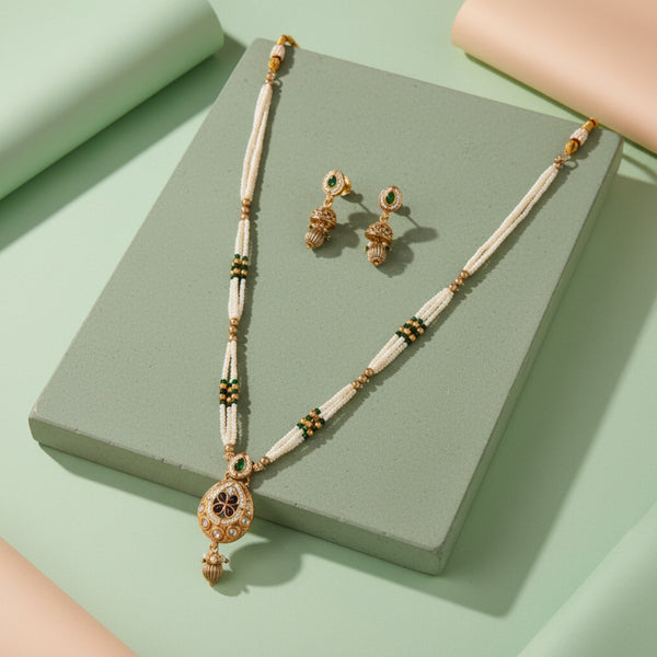 225670 Antique Meenakari Pendant Set With Matte Gold Plating