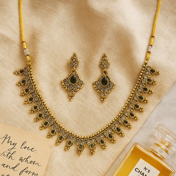 226392 Antique Delicate Necklace With Mehndi Plating