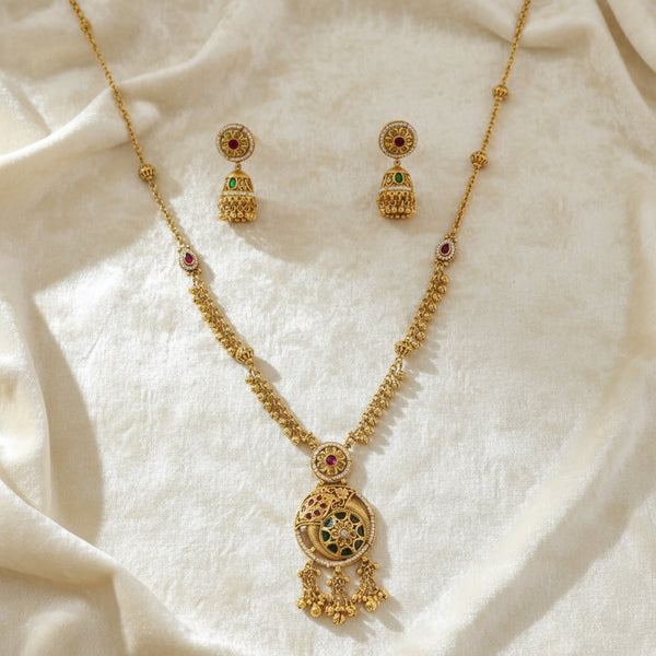 226962 Antique Classic Pendant Set With Gold Plating