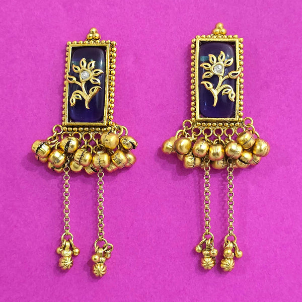 227207 Antique Classic Earring With Matte Gold Plating