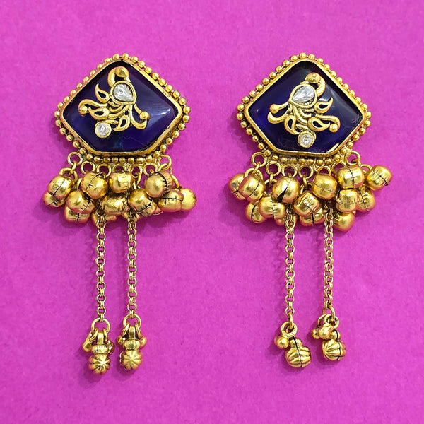 227208 Antique Classic Earring With Matte Gold Plating