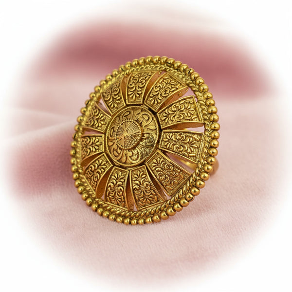 227420 Antique Adjustable Ring With Gold Plating