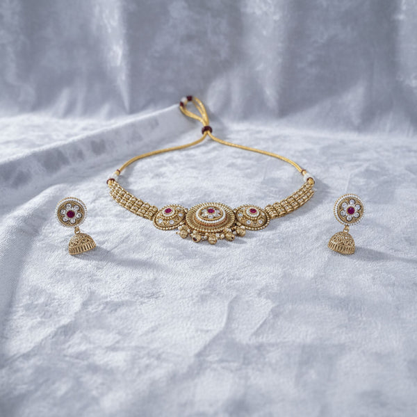 228186 Antique Choker Necklace With Matte Gold Plating
