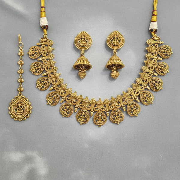 228202 Antique Classic Necklace With Gold Plating