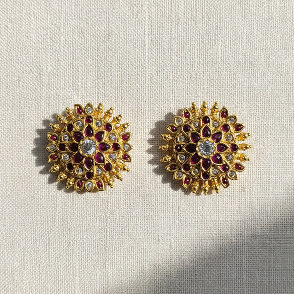 228372 Antique Tops With Gold Plating