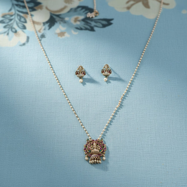 228416 Antique Temple Pendant Set With Gold Plating