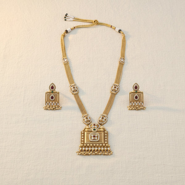 228693 Antique Long Necklace Set With Gold Plating