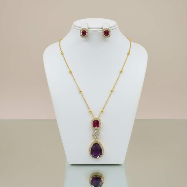 228841 Antique Classic Pendant Set With Gold Plating