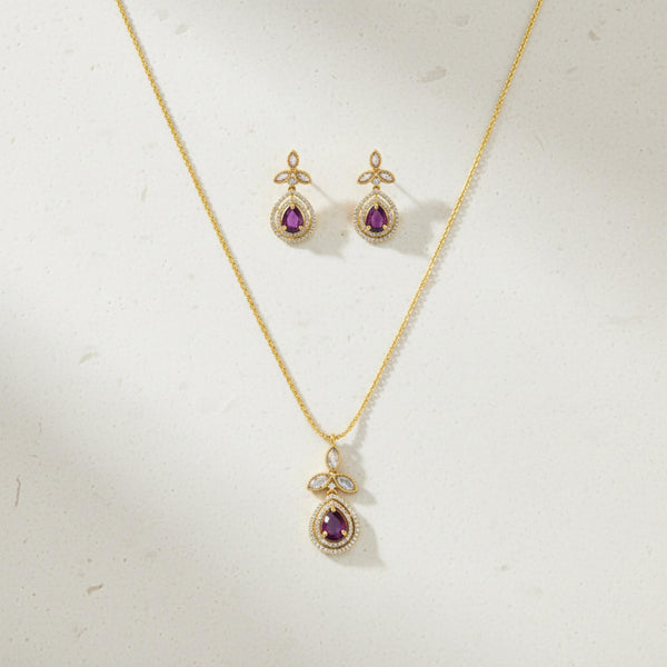 228842 Antique Classic Pendant Set With Gold Plating