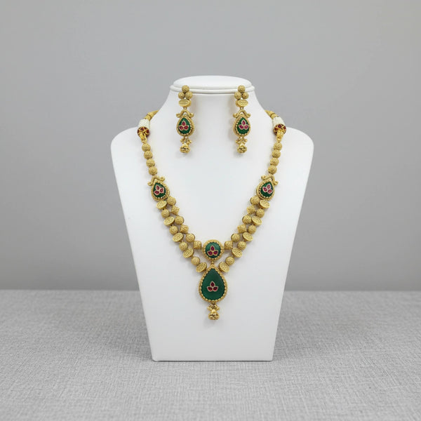 228865 Antique Classic Necklace With Matte Gold Plating