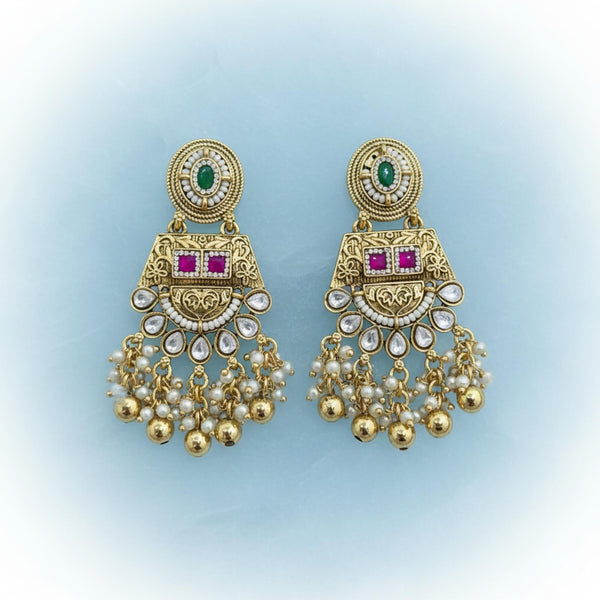 229109 Antique Moti Earring With Gold Plating