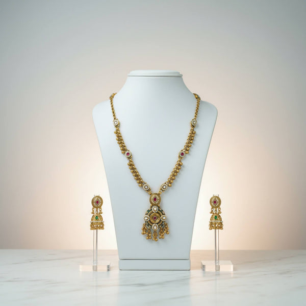 229113 Antique Moti Pendant Set With Matte Gold Plating