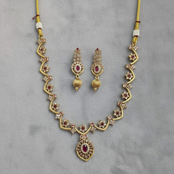 229162 Antique Classic Necklace Set With Gold Plating