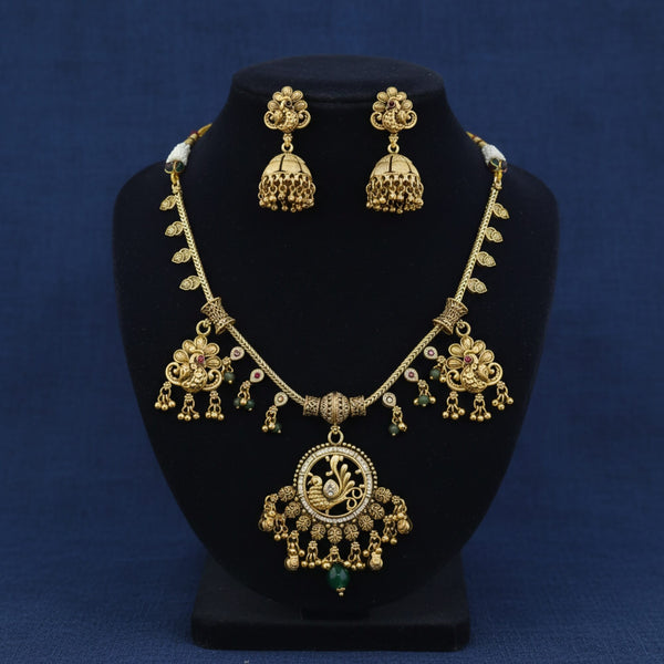 229217 Antique Peacock Necklace With Matte Gold Plating