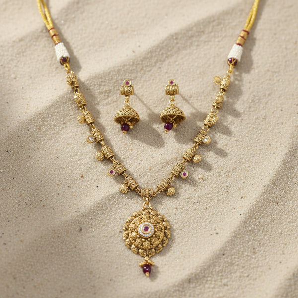 229218 Antique Classic Necklace Set With Gold Plating