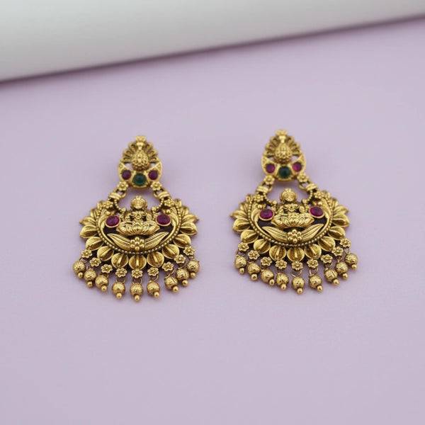229272 Antique Temple Earring With Matte Gold Plating