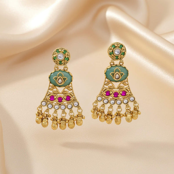 229351 Antique Classic Earring With Gold Plating