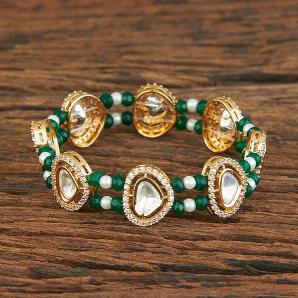 Kundan Classic Bracelet With Gold Plating 302020
