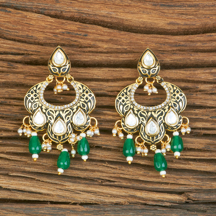 Kundan Chand Earring With Matte Gold Plating 302068