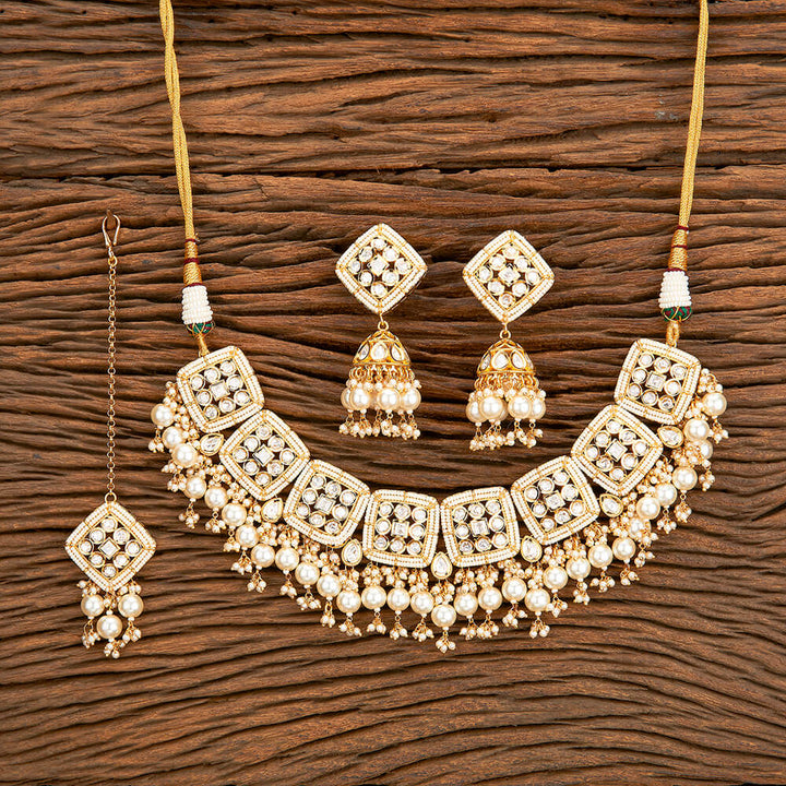 Kundan Mukut Necklace With Gold Plating 302174