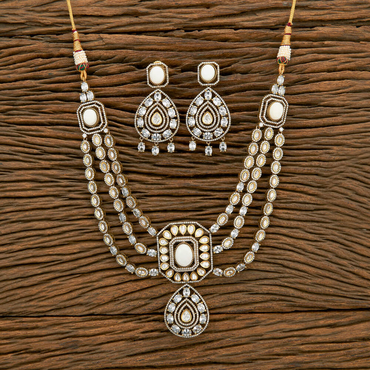 Kundan Classic Necklace With Victorian Plating 302191