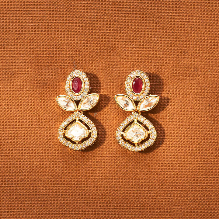 Kundan Classic Earring With Gold Plating 302423