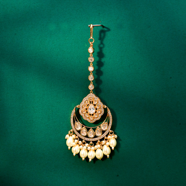 Kundan Moti Tikka With Rose Gold Plating 302432