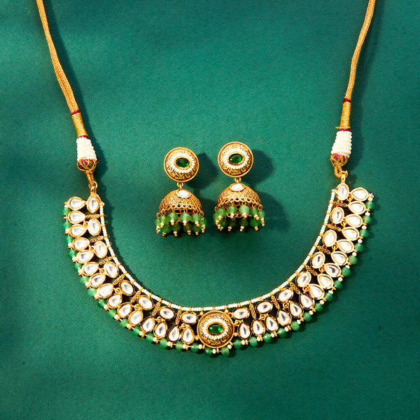 Kundan Classic Necklace With Matte Gold Plating 302466