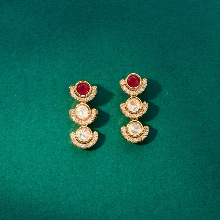 Kundan Classic Earring With Gold Plating 302470