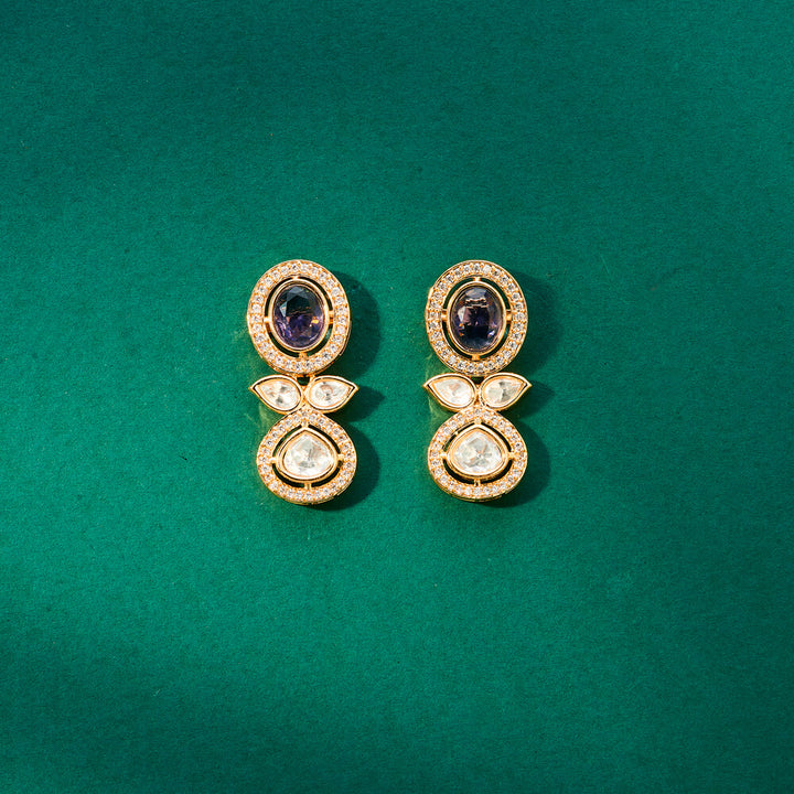 Kundan Classic Earring With Gold Plating 302471