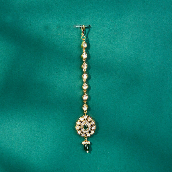 302511 Kundan Pearl Tikka With Gold Plating