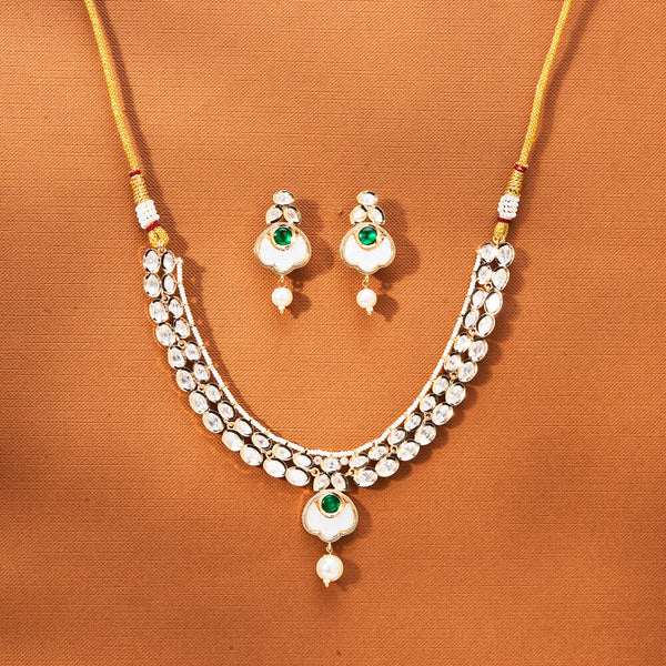 302630 Kundan Mother Of Pearl Necklace With Gold Plating