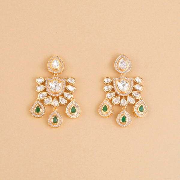 302790 Kundan Classic Earring With Gold Plating