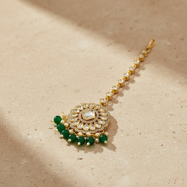 303028 Kundan Moti Tikka With Carat Plating