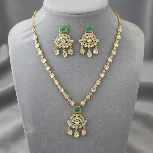 303220 Kundan Classic Necklace Set With Carat Gold Plating