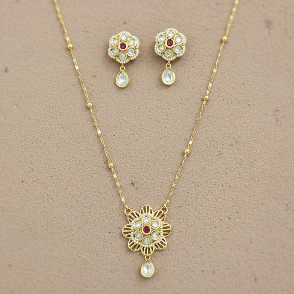 303348 Kundan Moti Pendant Set With Carat Gold Plating