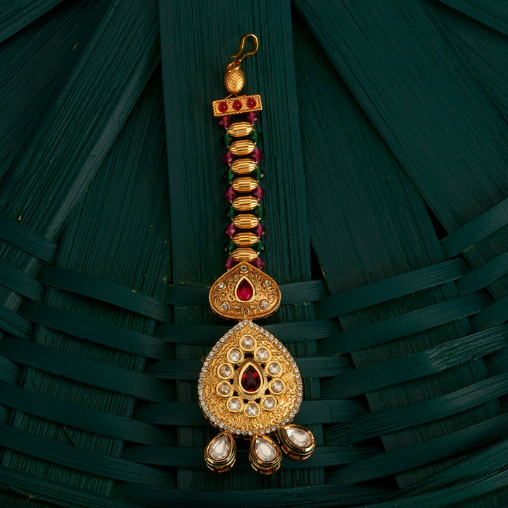 Kundan Classic Tikka With Gold Plating 350507