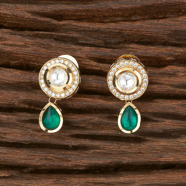 Kundan Short Earring With Gold Plating 350976