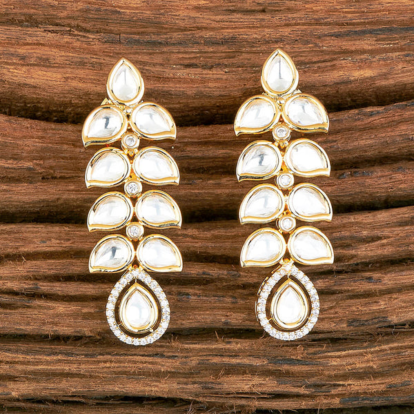 351371 Kundan Short Earring With Black Gold Plating