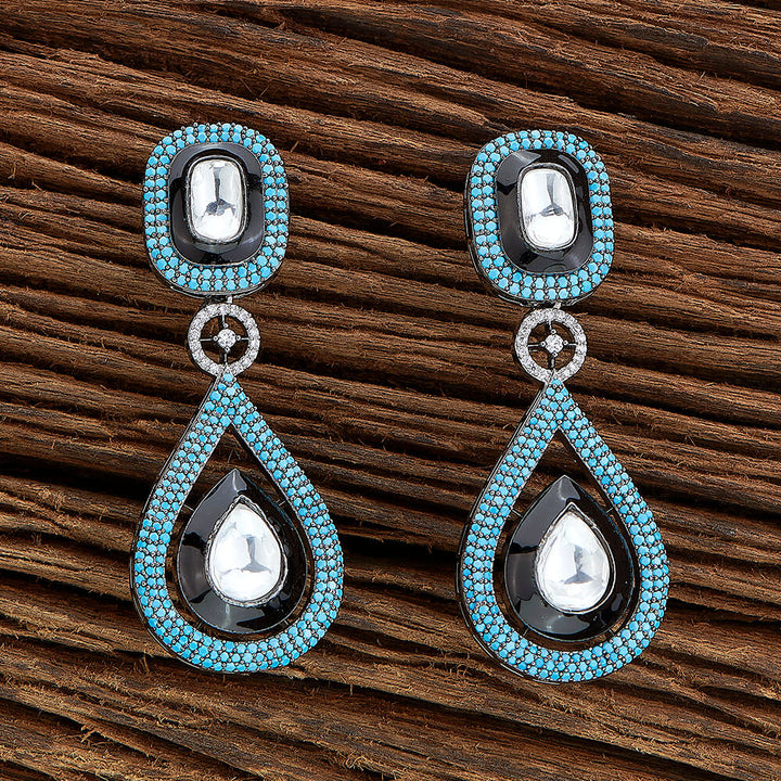 Kundan Nano Stone Earring With Black Plating 351476