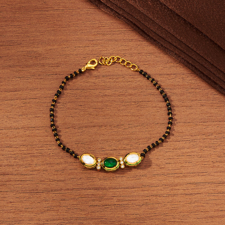 Kundan Hand Mangalsutra Bracelet With Gold Plating 351820