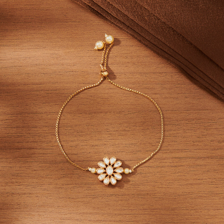 Kundan Adjustable Bracelet With Gold Plating 351828