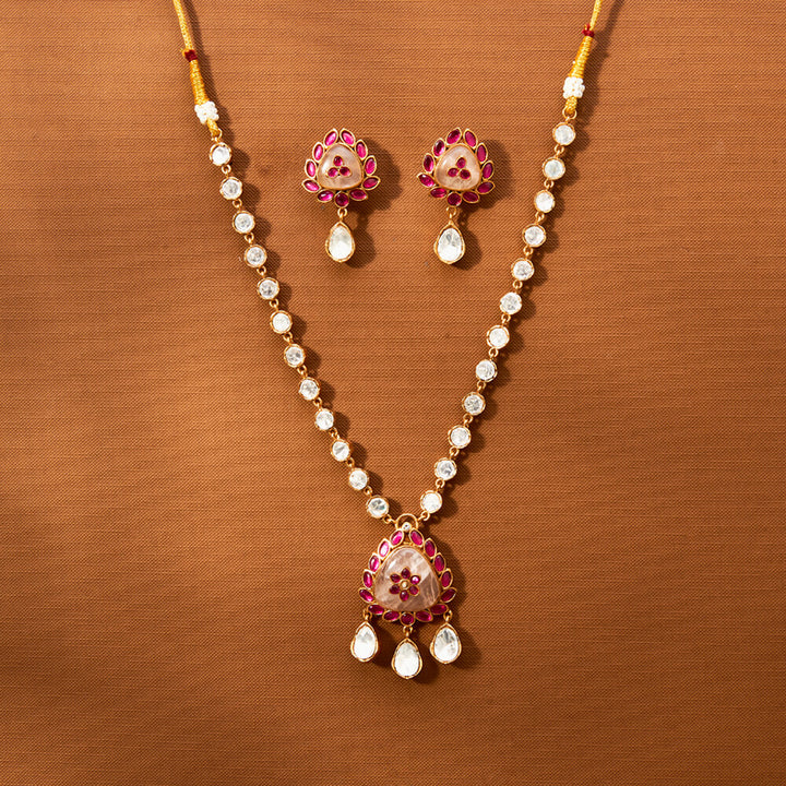 Kundan Classic Necklace With Gold Plating 351866