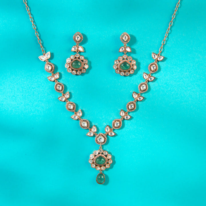 Kundan Classic Necklace With Rose Gold Plating 351992