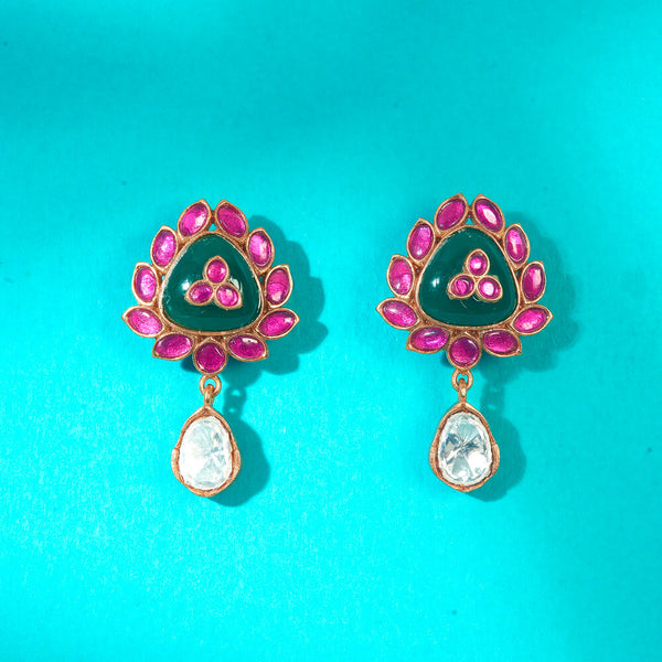 351997 Kundan Classic Earring With Gold Plating