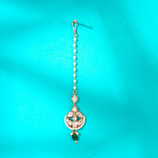 352001 Kundan Classic Tikka With Gold Plating