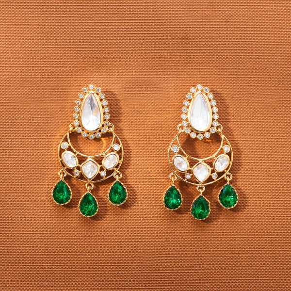 352021 Kundan Classic Earring With Gold Plating