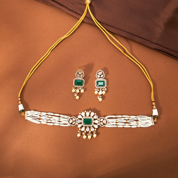 352033 Kundan Classic Necklace Set With Gold Plating