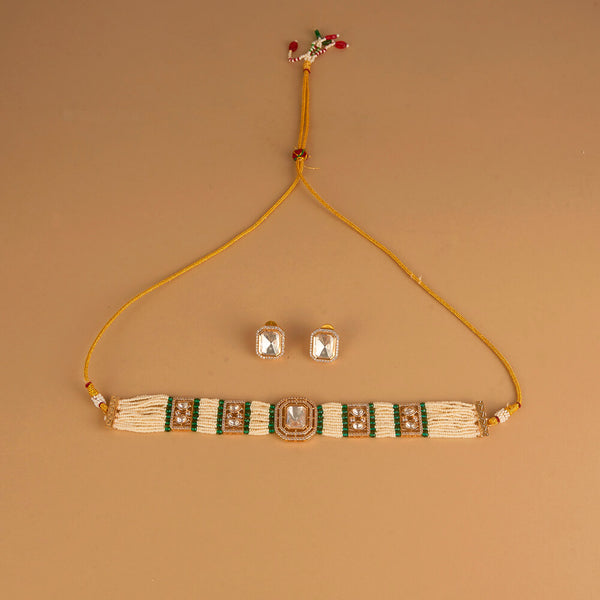 352157 Kundan Choker Necklace Set With Gold Plating